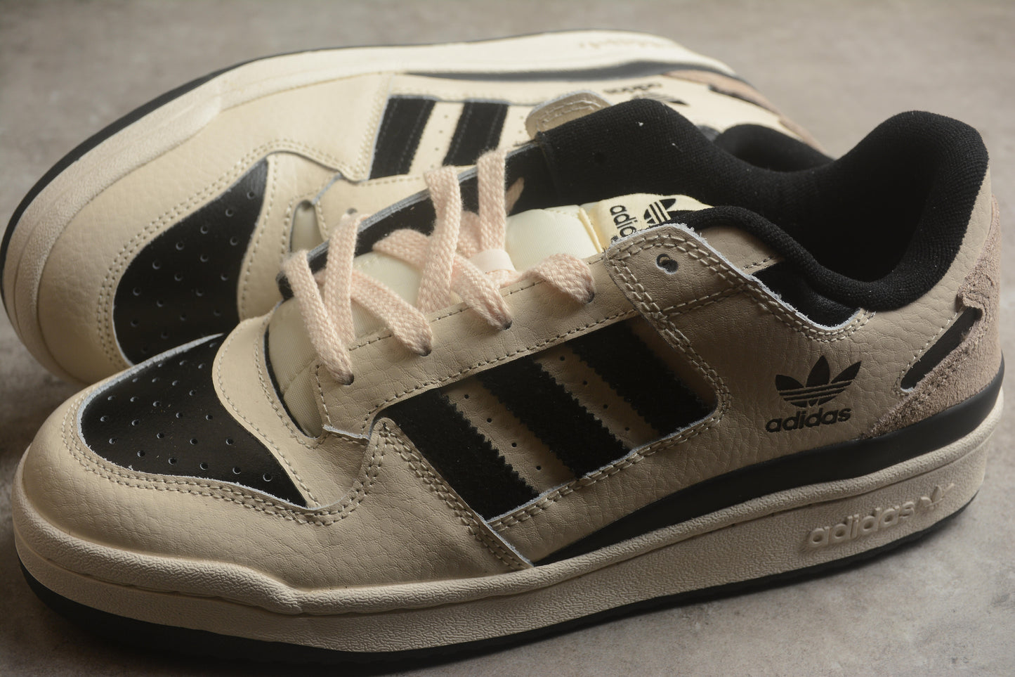 Adidas Forum 84 low